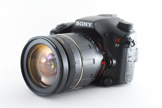 【中古】ソニー SONY α77 SLT-A77V 高倍率ズームセット 訳アリ実用品 高速連写に定評アリ SDカードストラップ付き 防塵・防滴 自分撮り