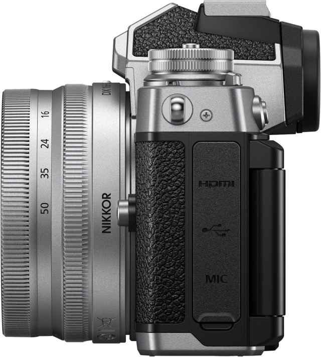 【中古】Nikon ミラーレス一眼カメラ Z fc レンズキット NIKKOR Z DX 16-50mm f/3.5-6.3 VR シルバー 付属 ZfcLK16-50SL