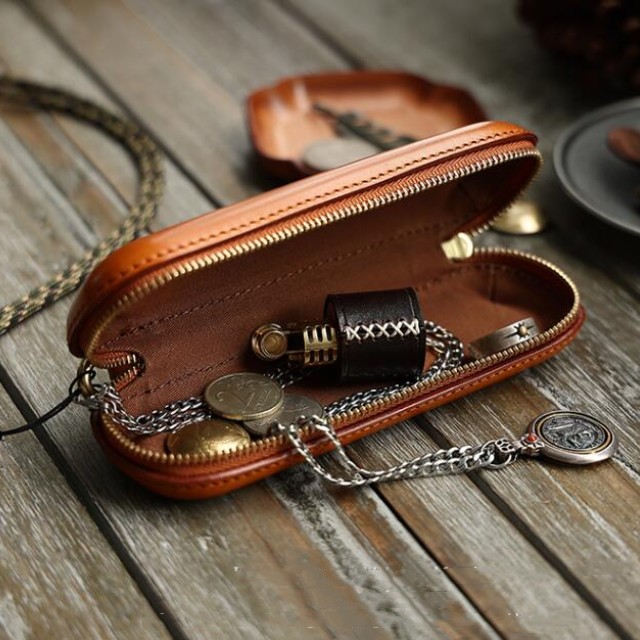 イタリア高級レザー】ショルダー メガネケース ファスナー メンズ