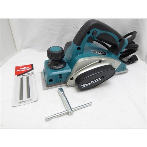 マキタ 電気カンナ 切削深さ2.5mm ＜KP0800ASP＞替刃式 82mm makita ボックスレンチ9 予備カンナ刃付の通販は alexiscoates.com