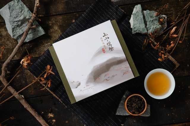 上山找茶 武界烏龍茶 ギフトボックス 150g×2 茶葉 リィーフティー 台湾