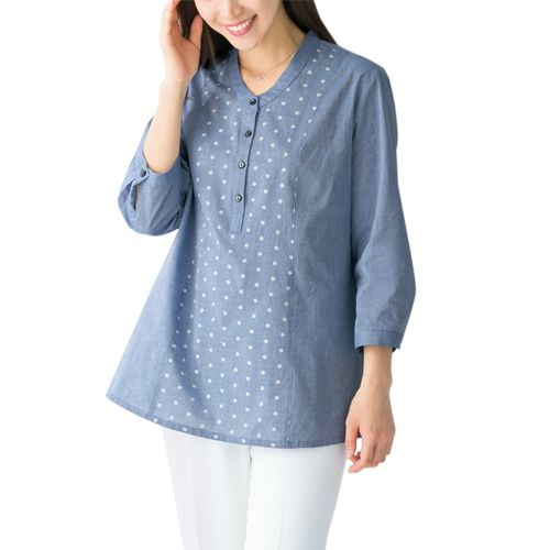 ブラウス 春夏 日本製 前身刺しゅう切替えブラウス 全2色 ブルー ピンク レディース 婦人服 ミセス シニア 女性 青系 小花柄 刺繍 シニアファッション シニアファッション 50代 60代 70代 80代 母の日 お母さん　fuji　p21073　p24119