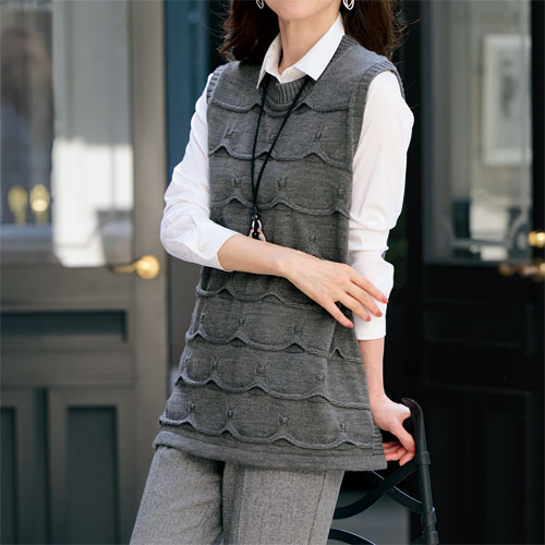 日本製 ジャカードチュニックニットベスト ベスト シニア グレー クルーネック レディース 婦人服 ミセス シニア 女性 ニット 毛混 シンプル 丸首 シニアファッション 40代 50代 60代 70代 80代 母の日 お母さん おばあちゃん 秋冬　nss　p26084