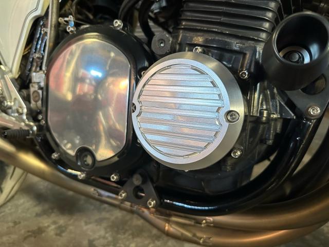 Ｚ１/Ｚ２　ＫＺ１０００　ＭＫ？／Ｚ１Ｒ（？・？型）　Ｚポイントカバー　アルミ製アルマイト仕上げ　ストライプ　Ｔｙｐｅ−Ｆの通販は 22,000円