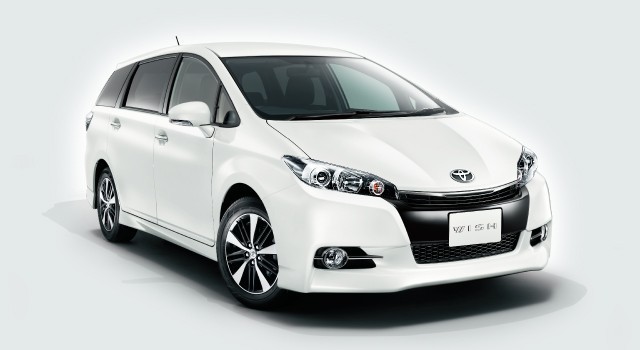 トヨタ　カラー　エンブレム　送料無料　２０系　ウィッシュ　フロントネッツマーク交換キット　クローム　カーパーツ　純正　メッキの通販は 6,090円