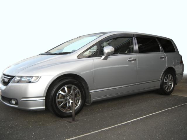 ホンダ　ステンレス　ピラー　送料無料　ＲＢ１系　オデッセイ（純正バイザー付専用）　６Ｐ 鏡面HYPER　ブラック　カーパーツ 17,430円