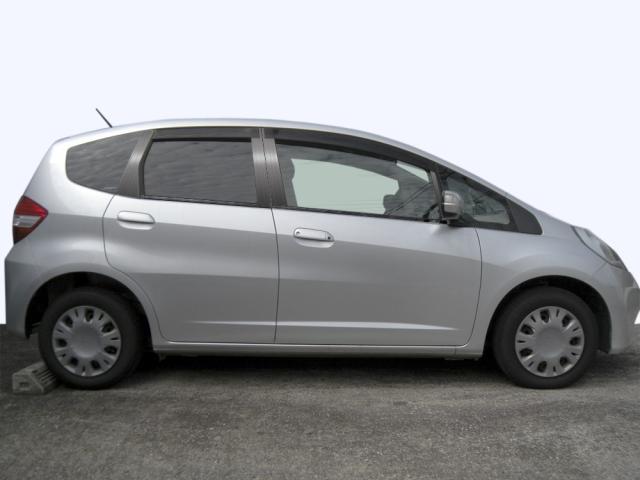 ホンダ　ステンレス　ピラー　送料無料　ＧＥ７系　フィット　８Ｐ ヘアライン　ブラック　カーパーツ
