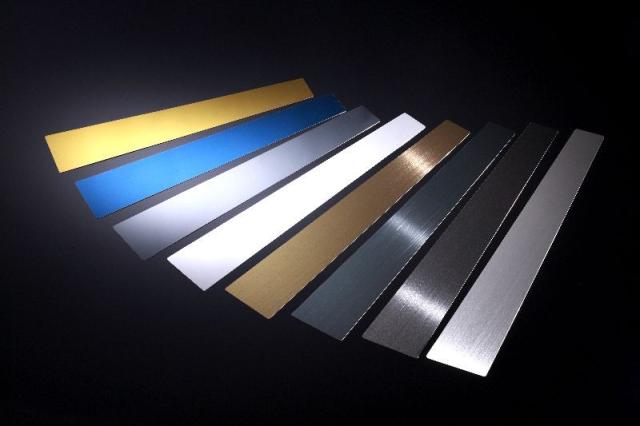 トヨタ　ステンレス　ピラー　送料無料　ＡＺＲ６０系　ヴォクシー　６Ｐ　ヘアライン　ブラック　カーパーツ