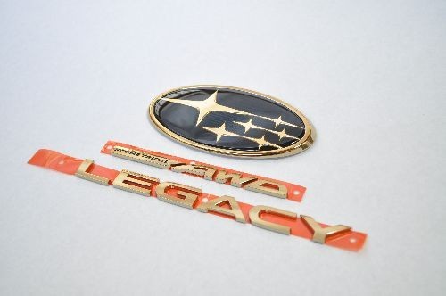 スバル　カラー　エンブレム　送料無料　ＢＲ９　レガシィツーリングワゴン　ゴールド　リア３点　カーパーツ　純正　メッキの通販は 24,500円