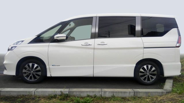 日産 ステンレス ピラー 送料無料 C27系 セレナ 10P 鏡面HYPER ブラック カーパーツの通販は
