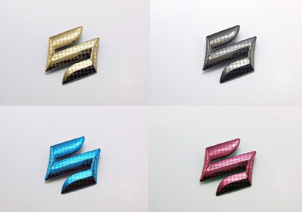 ファサネイトエンブレム　市松模様風　ＨＧ２１　セルボ　セット　スズキ　カラー付き　カーパーツ　純正　メッキの通販は