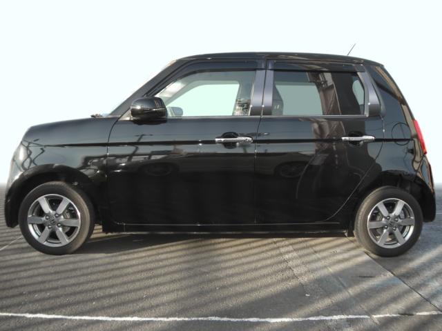 ホンダ　ＪＧ１/２　Ｎ−ＯＮＥ　ステンレス　ドアモール　送料無料　鏡面ＨＹＰＥＲ　ブラック　カーパーツの通販は