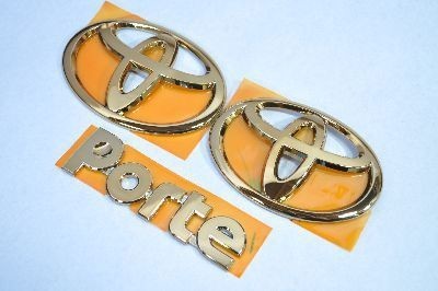 トヨタ　カラー　エンブレム　送料無料　ＮＳＰ/ＮＣＰ１４　ポルテ　ゴールド　３点　カーパーツ　純正　メッキの通販は 12,210円