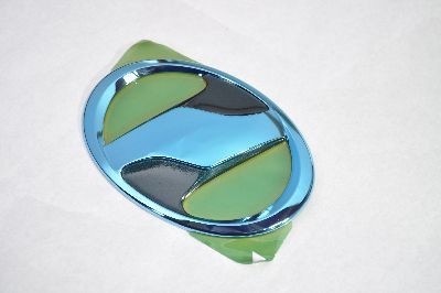 トヨタ　カラー　エンブレム　送料無料　ＱＮＣ　ｂＢ　フロントオーナメント　ブルー　カーパーツ　純正　メッキの通販は