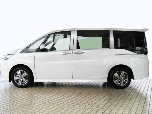 ホンダ　ステンレス　ピラー　送料無料　ＲＰ３/４　ステップワゴンスパーダ　８Ｐ ヘアライン　カーパーツの通販は