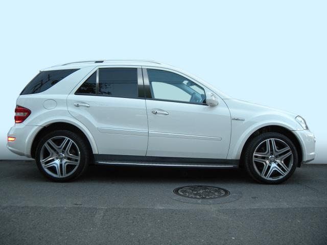 メルセデス　ステンレス　ピラー　送料無料　Ｗ１６４　ＭＬ３５０ベンツ　ベンツ　６Ｐ 鏡面HYPER ブラック　カーパーツ