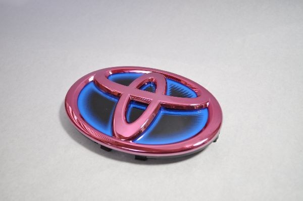 カラー エンブレム 送料無料 ZVW30系 プリウス フロントトヨタマーク レッド カーパーツ 純正 メッキの通販は