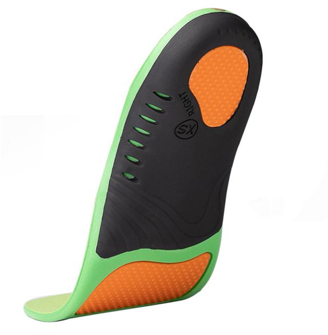 インソール 衝撃吸収 アーチサポート 3D立体型 中敷き 土踏まず