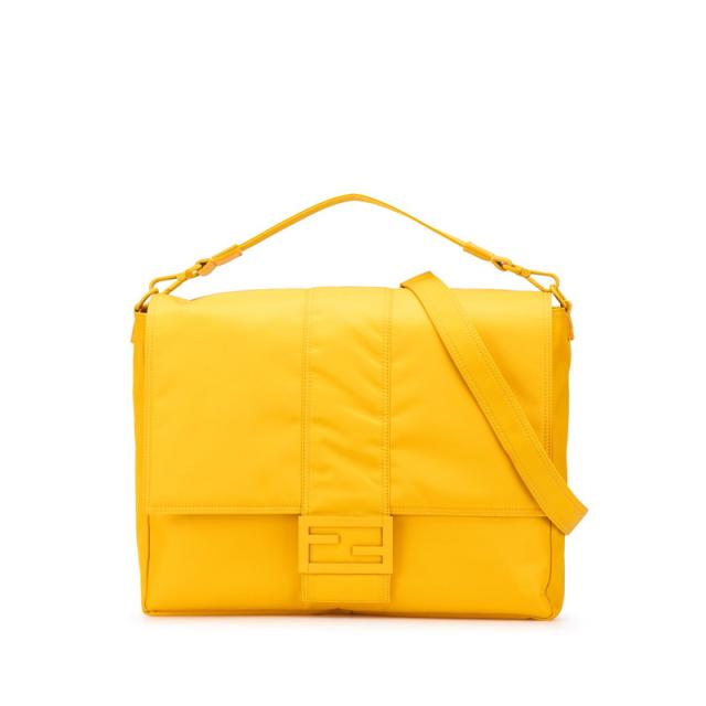 フェンディ バゲットメッセンジャー 曲がった掛け ショルダーバッグ 7VA536 黄色 ナイロン レディース FENDI 【中古】