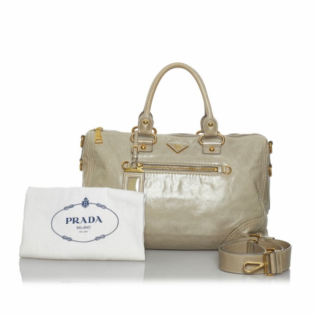 プラダ　Prada レザー　ショルダーバッグ　2way ハンドバッグ　レディース