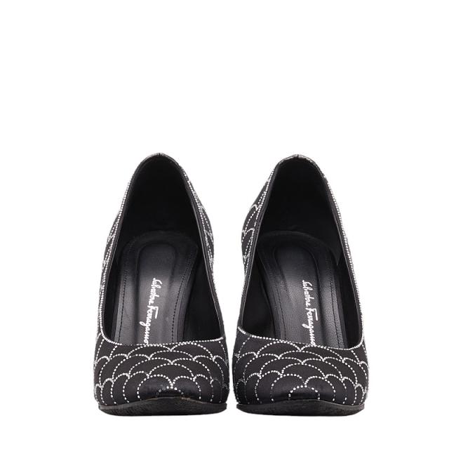 サルヴァトーレフェラガモ パンプス 6 ヒール 733637 ブラック レザー ラインストーン レディース Salvatore Ferragamo 【中古】の通販は サルヴァトーレフェラガモ パンプス 6 ヒール 733637 ブラック レザー ラインストーン レディース Salvatore Ferragamo 【中古】の通販は
