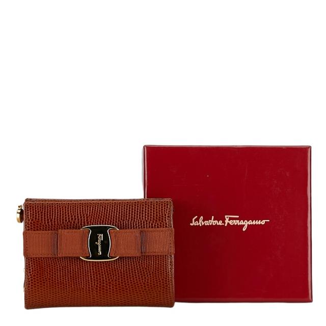 フェラガモ ヴァラリボン レザーポーチ Salvatore Ferragamo