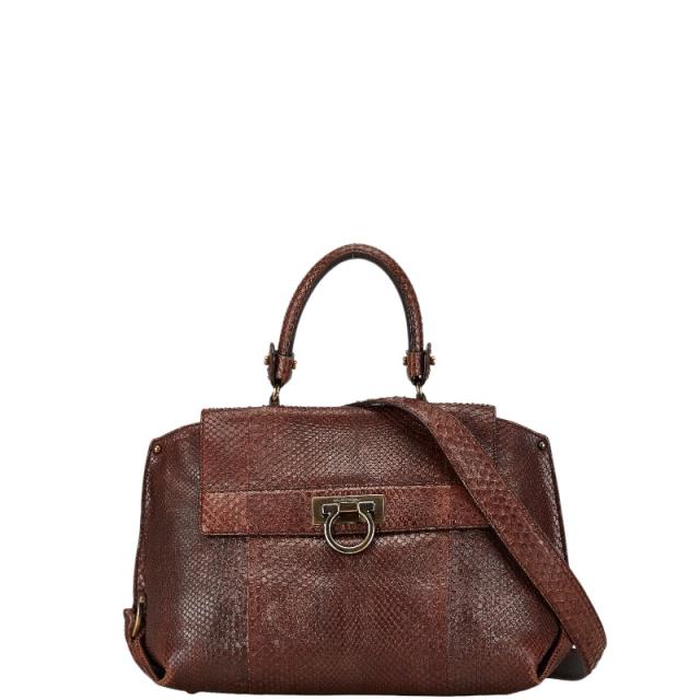 SALVATORE FERRAGAMO フェラガモ ガンチーニ 赤 ゴールド金具
