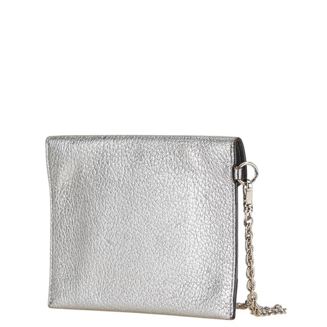 正規品 MIU MIU マドラス レザーアクセサリーポーチ ミニバッグ シルバー 正規品 MIU MIU マドラス レザーアクセサリーポーチ ミニバッグ