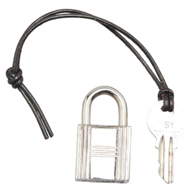 エルメス カデナ 南京錠 キー セット シルバー メタル レディース HERMES 【中古】の通販は