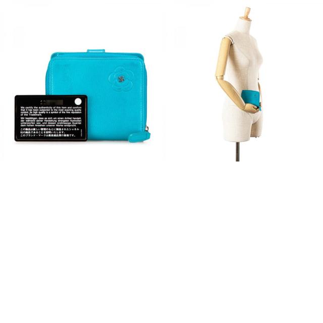 シャネル カメリア ココマーク 二つ折り財布 ライトブルー ラムスキン レディース CHANEL 【中古】