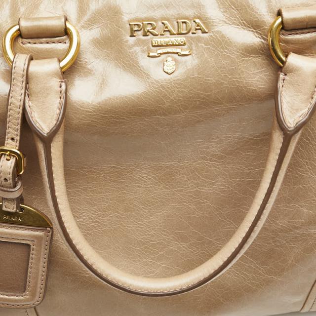希少】PRADA Re-Nylon ロゴ ベージュ ポーチ クラッチ (PRADA
