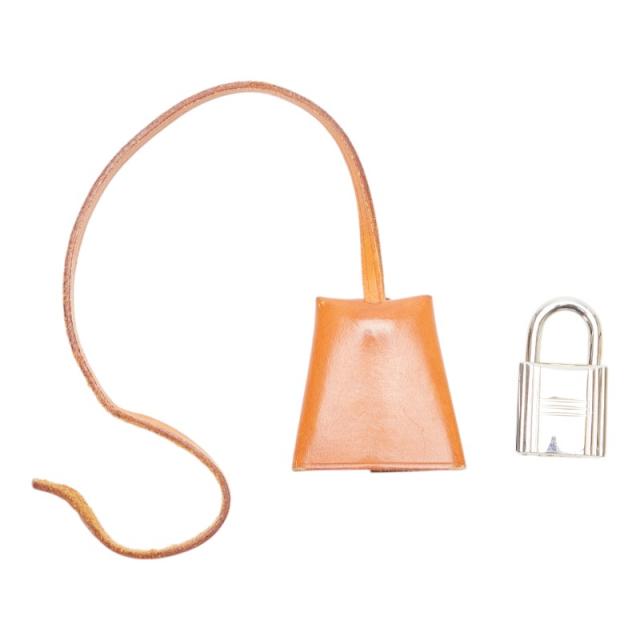 N2196 エルメス カデナ キー クロシェット セット 南京錠 N2196 エルメス カデナ キー クロシェット セット 南京錠 - メルカリ