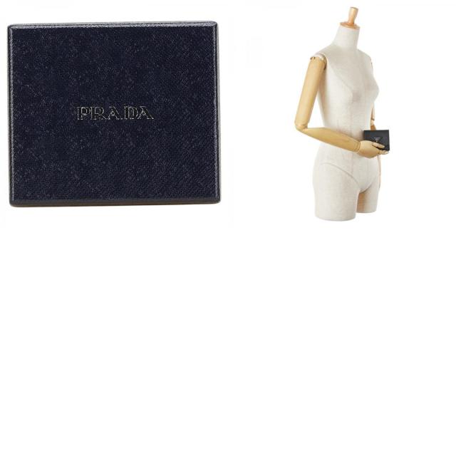 未使用級/現行✨プラダ 折り財布 三角ロゴ ブラック レザー PRADA ブラックレザー 三つ折り財布 PRADA ブラック 三つ折り財布