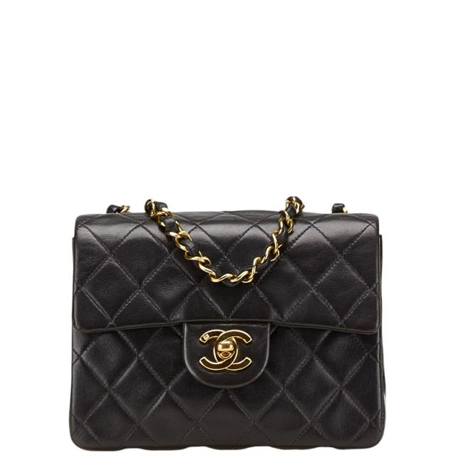シャネル マトラッセ ココマーク チェーン ショルダーバッグ ブラック ラムスキン レディース CHANEL 【中古】