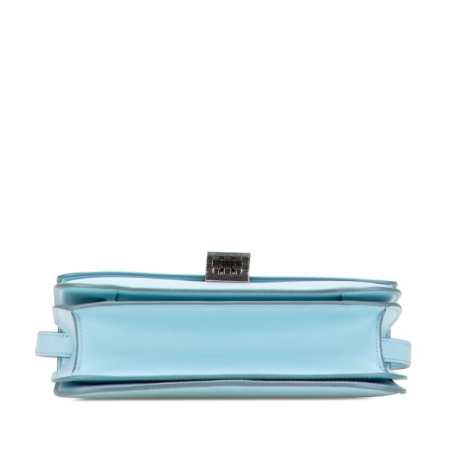 セリーヌ クラシックボックス ミディアム 斜め掛け ショルダーバッグ ライトブルー レザー レディース CELINE 【中古】 セリーヌ クラシックボックス ミディアム 斜め掛け ショルダーバッグ