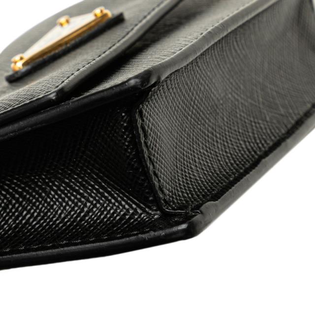 プラダ 三角ロゴプレート チェーン ショルダーバッグ ブラック