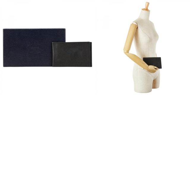 PRADA コンパクトウォレット トライアングルロゴ レディース 中古美品