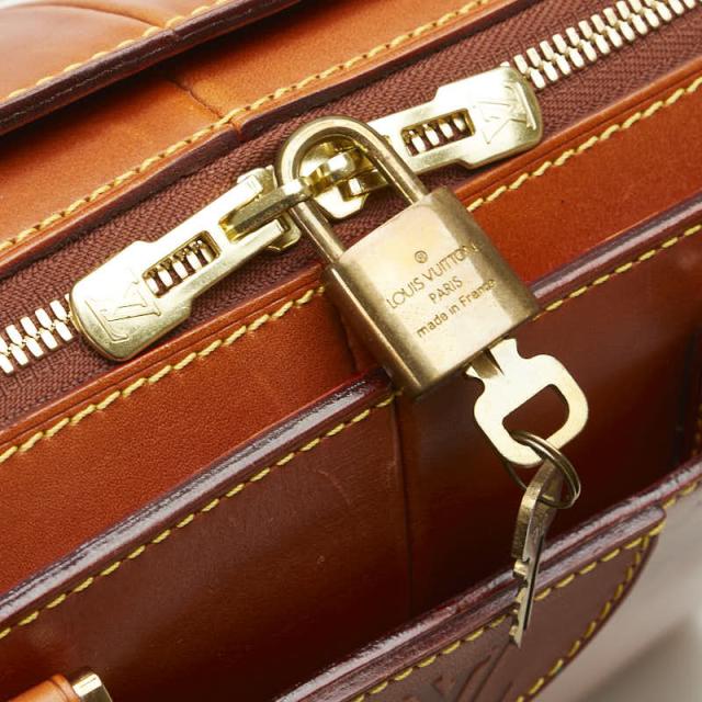 ルイヴィトン ノマド ネゲブPM キャメル ビジネスバッグ トート M80317 ルイヴィトンノマド ネゲブ PM ブラウン メンズ レザー ビジネスバッグ