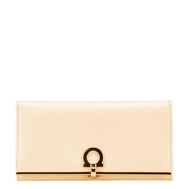 サルヴァトーレフェラガモ ガンチーニ 長財布 ベージュ ゴールド レザー レディース Salvatore Ferragamo 【中古】