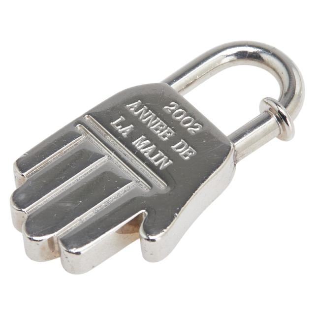 エルメス ANNEE DE LA MAIN 2002 ハンド モチーフ カデナ チャーム シルバー メタル レディース HERMES 【中古】