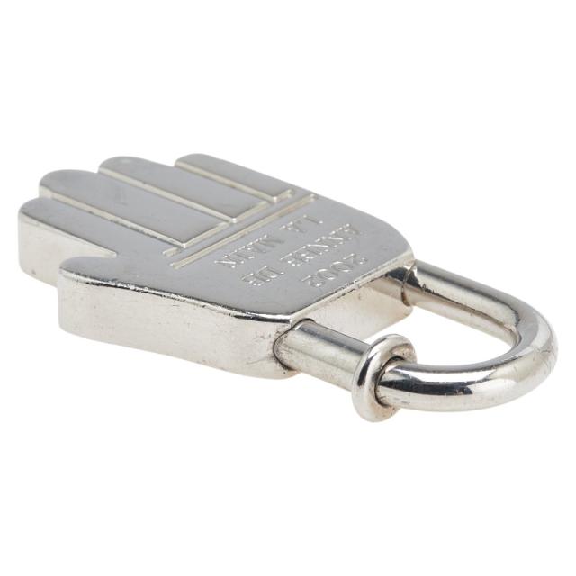 エルメス ANNEE DE LA MAIN 2002 ハンド モチーフ カデナ チャーム