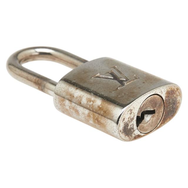 ルイヴィトン パドロック 南京錠 LOUIS VUITTON カデナ シルバー