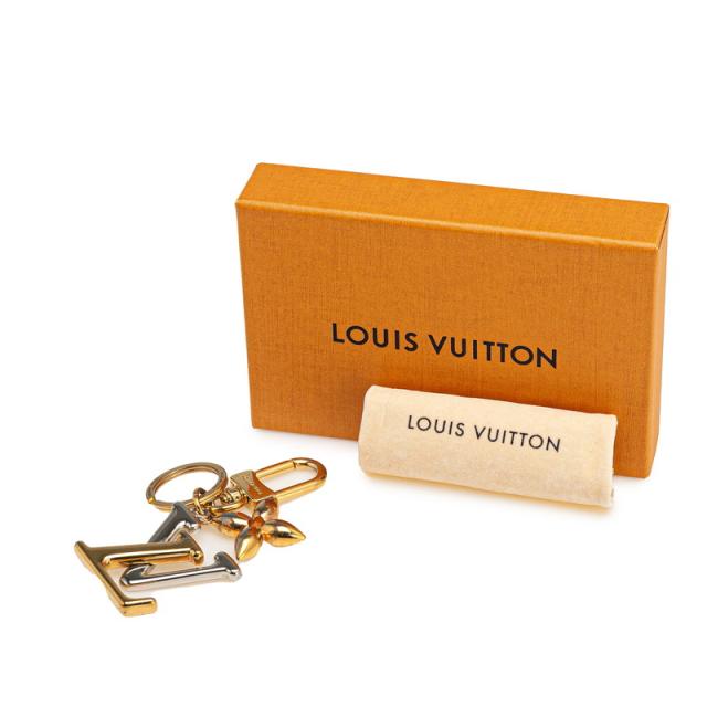 LOUIS VUITTON ルイヴィトン ポルトクレ・LVニューウェーブ ルイ