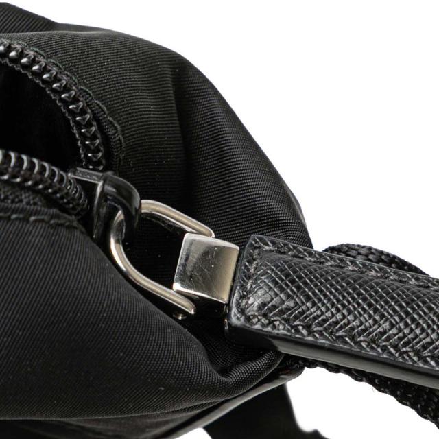 プラダ 三角ロゴプレート ショルダーバッグ 2VH055 ブラック ナイロン レザー レディース PRADA 【中古】_4