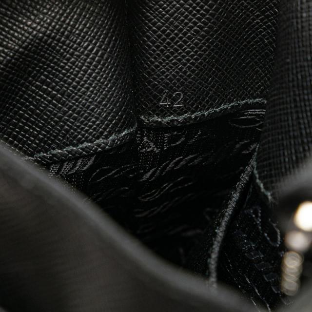 プラダ ロゴ 斜め掛け ショルダーバッグ ブラック サフィアーノ レザー レディース PRADA 【中古】_8