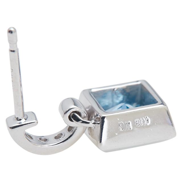 K18WG ホワイトゴールド ブルートパーズ2.56ct ダイヤ0.04ct ピアス