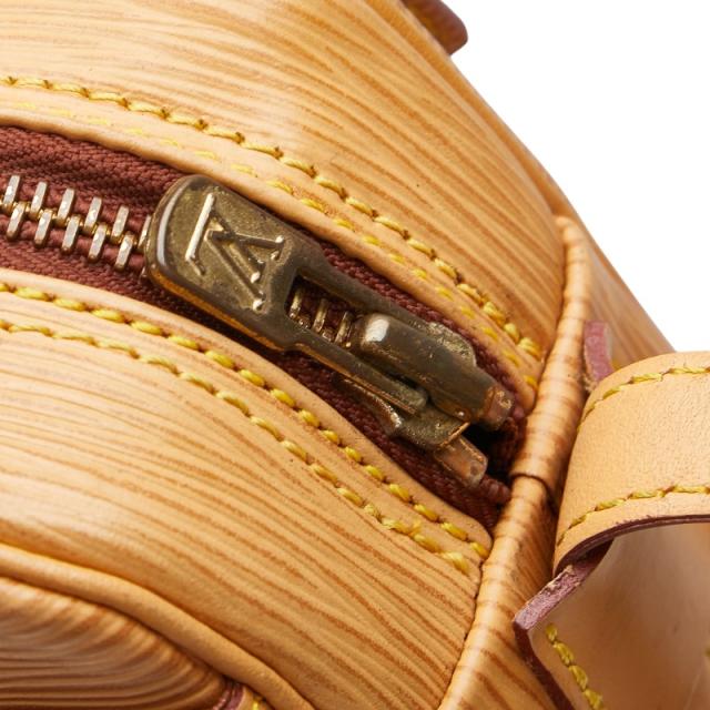 ルイ ヴィトン エピ ジュヌ フィーユ ショルダーバッグ M52156