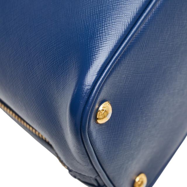 プラダ 三角ロゴプレート ハンドバッグ ブルー レザー レディース