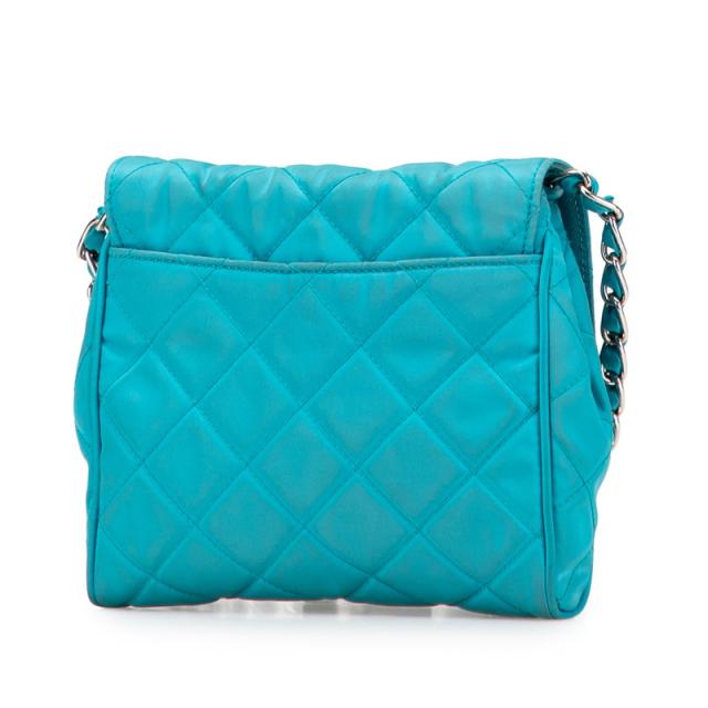 プラダ 斜め掛け チェーン ショルダーバッグ ライトブルー ナイロン レザー レディース PRADA 【中古】 プラダ 斜め掛け チェーン ショルダーバッグ ライトブルー ナイロン