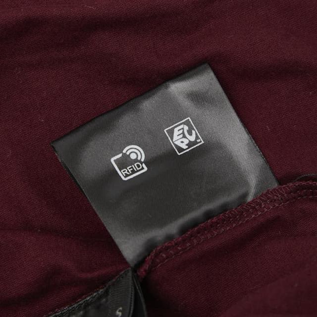 プラダ 25SS 三角ロゴ 半袖Tシャツ サイズ:S UJN912 ボルドー ワインレッド ホワイト コットン メンズ PRADA 【中古】 プラダ 25SS 三角ロゴ 半袖Tシャツ サイズ:S UJN912 ボルドー ワイン